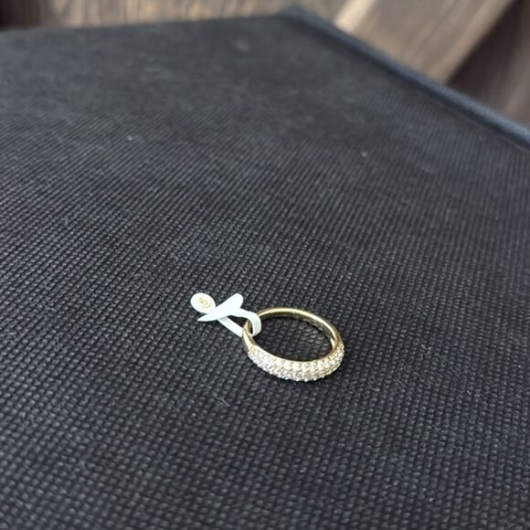 Elegant 14K Gold Plated Zirconia Ring - Picture 8 of 9